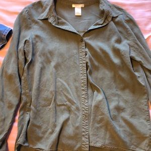 Green button down nice material matty m shirt